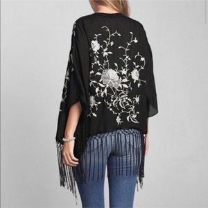 Abercrombie & Fitch Embroidered Kimono with Fringe Size O/S